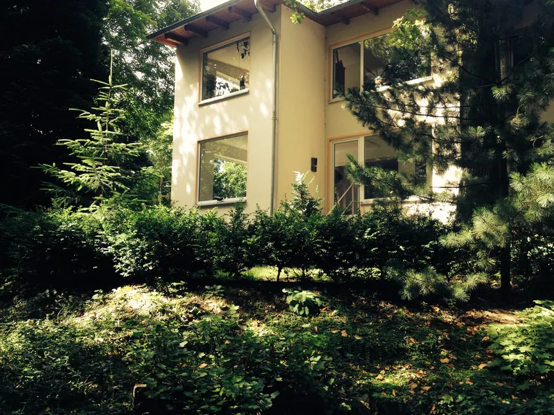 Helle 3-Zimmer-Wohnung mit Südbalkon und Garten in Berlin-Wendenschloss – befristet auf 3 Jahre — photo 1